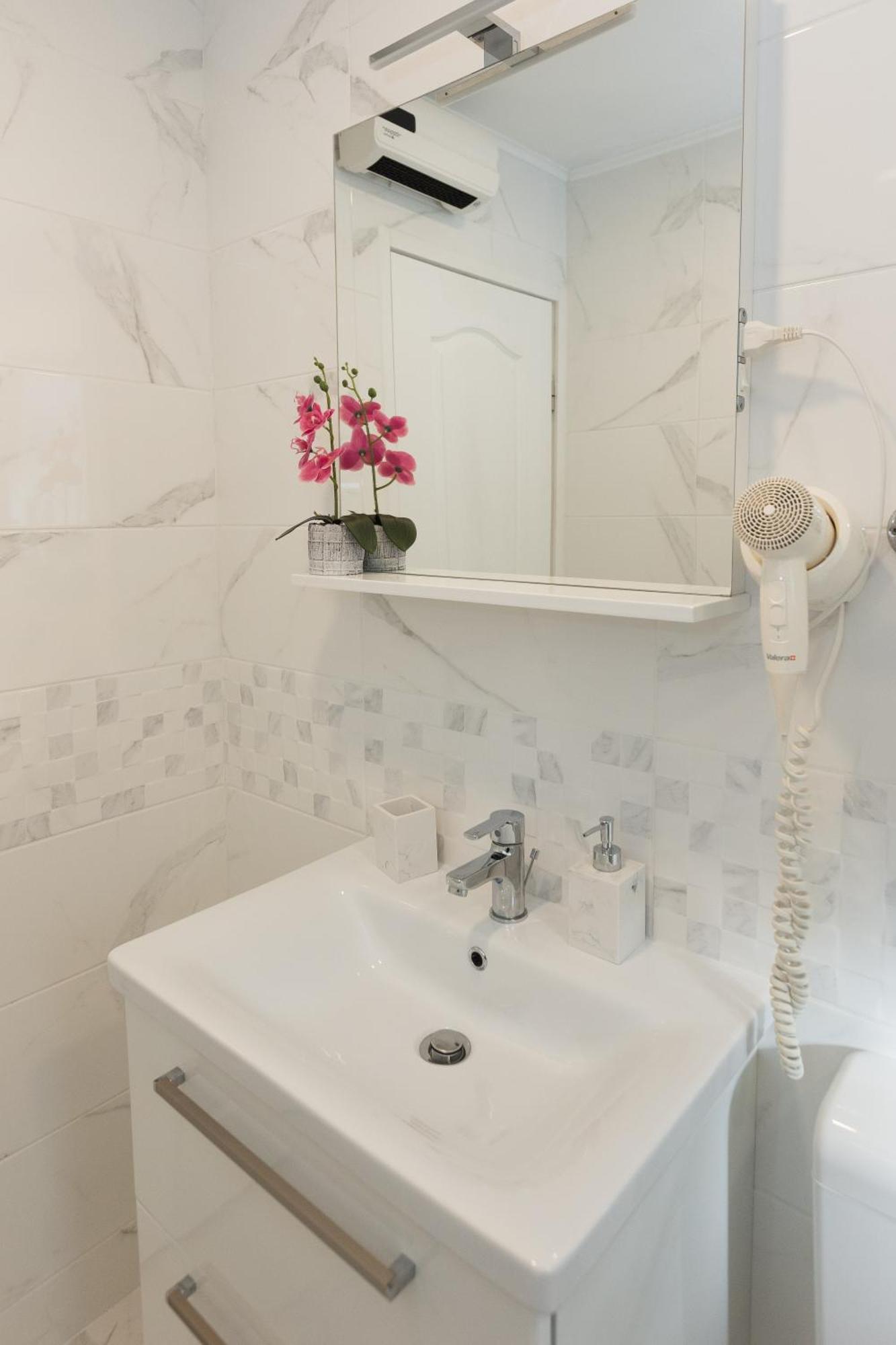 Manilu Apartment