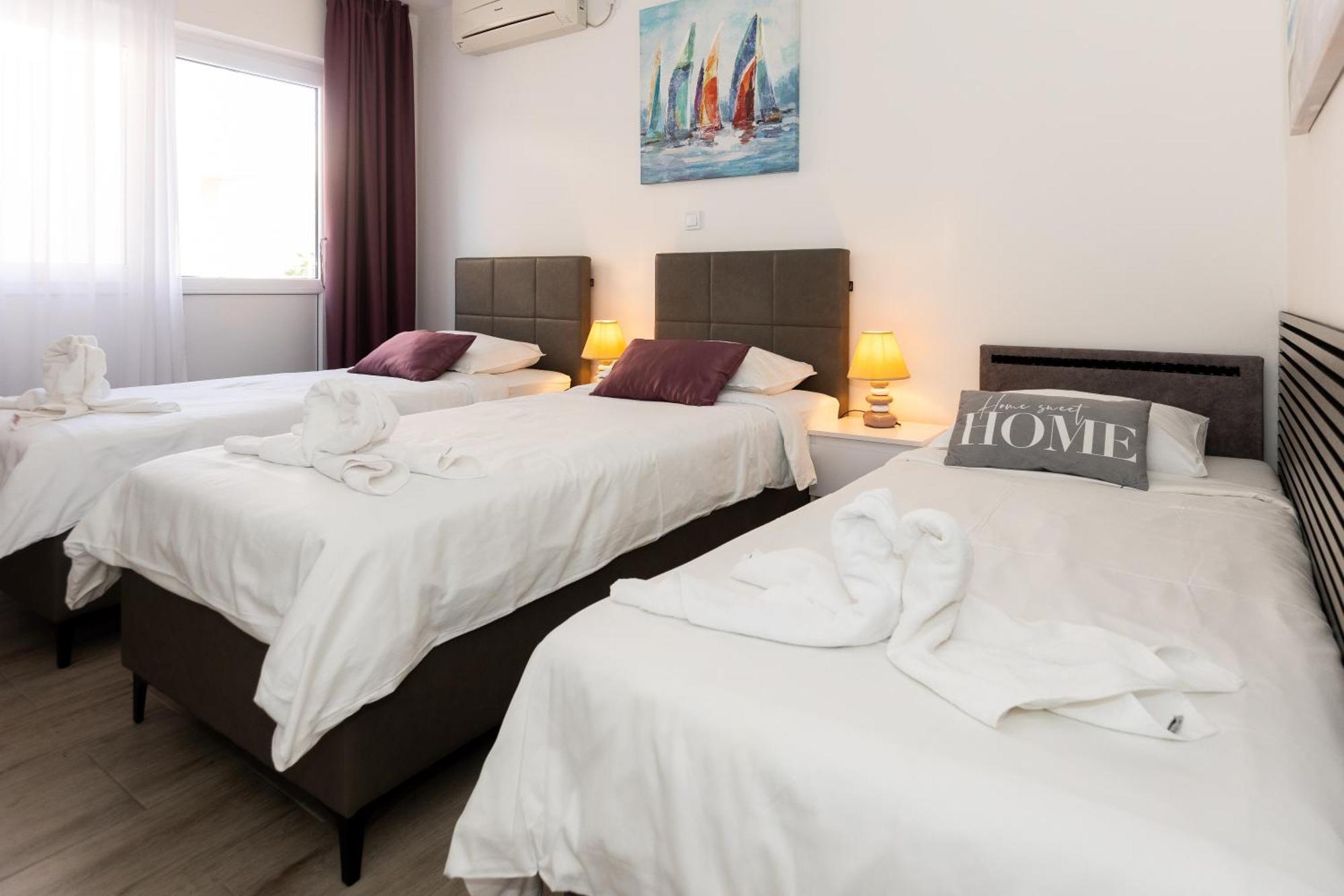 Manilu Apartment *